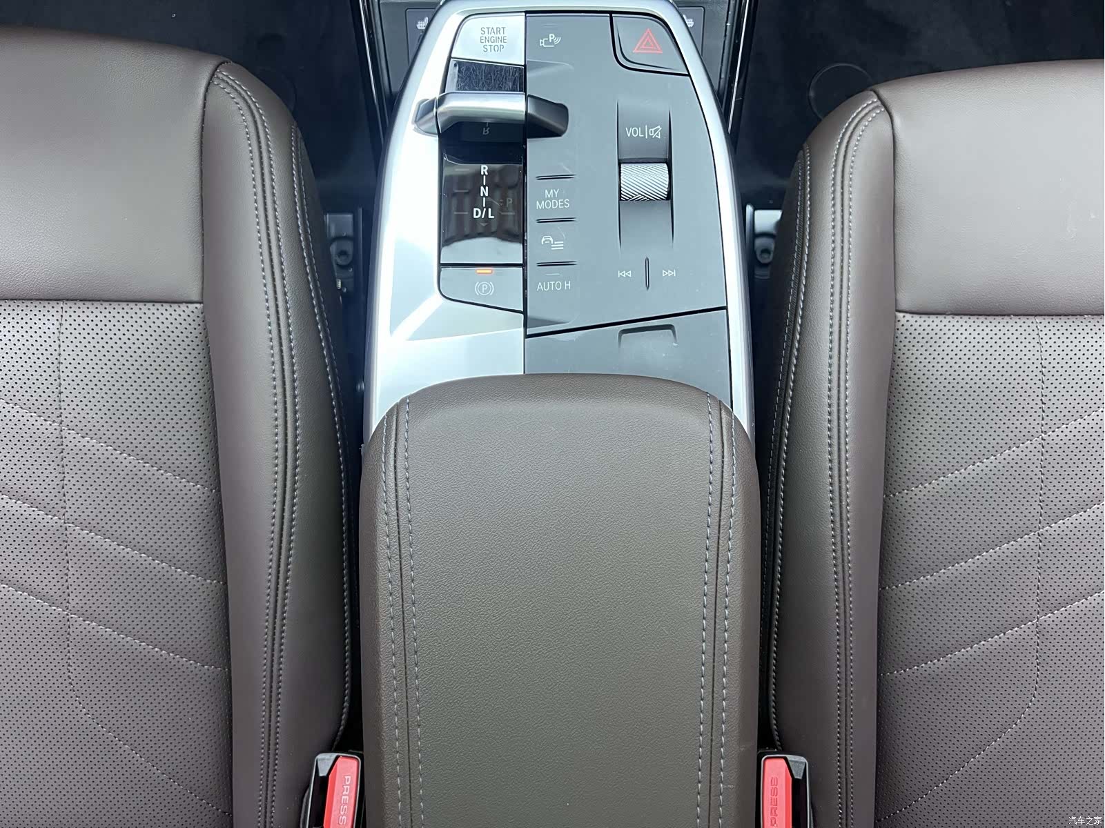 BMW X1, 2024 11