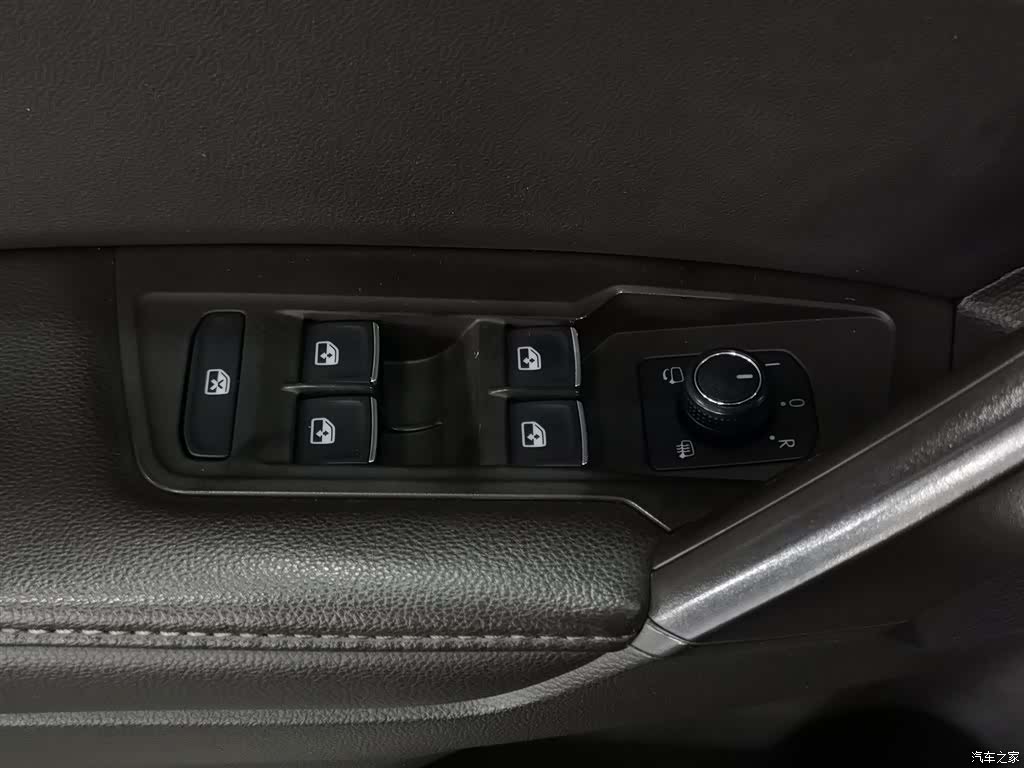 Volkswagen Tiguan L, 2017 9