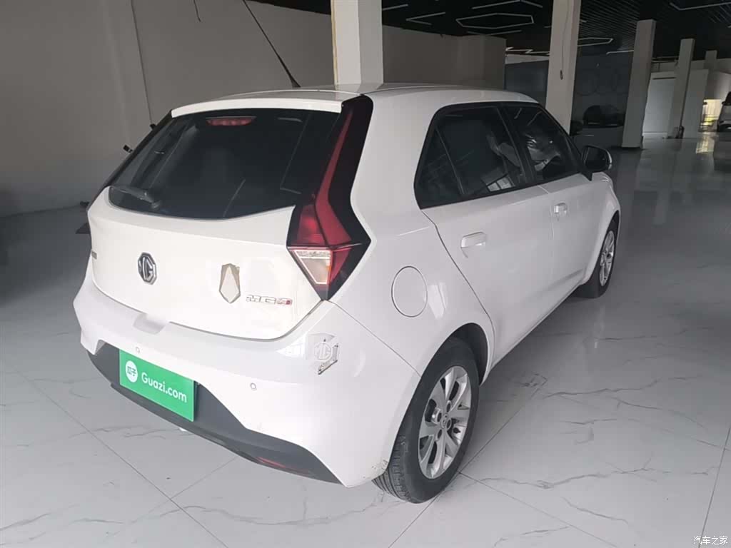 MG 3, 2019 7