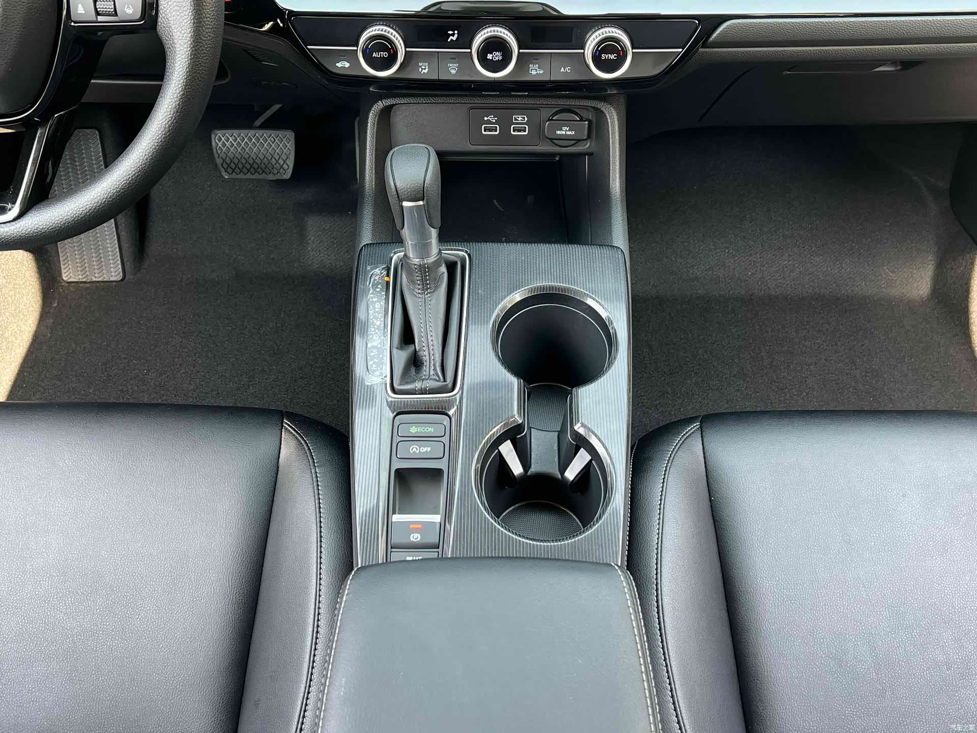 Honda Civic, 2024 все фото