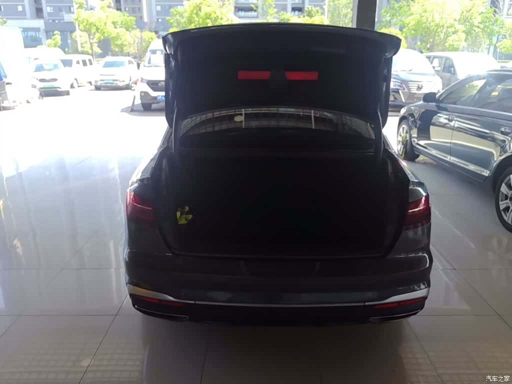 Audi A4L, 2021 19