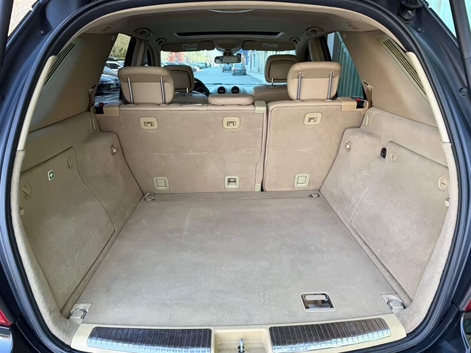 Mercedes-Benz M class