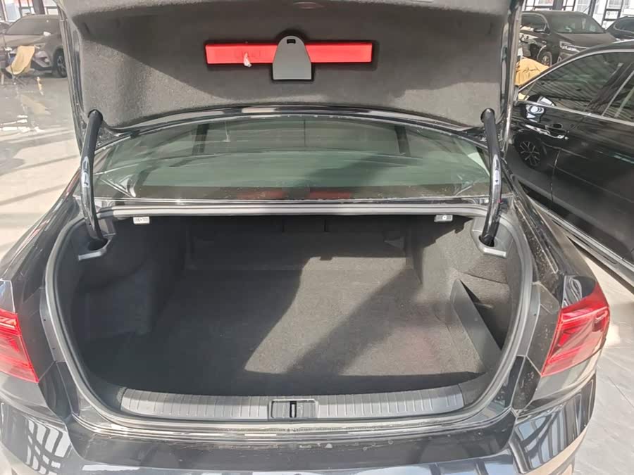 Volkswagen Magotan 2022, фото 18