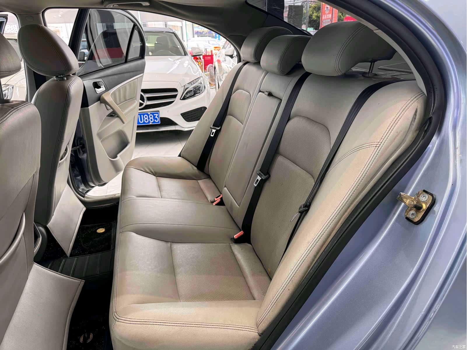 Geely Emgrand, 2014 8