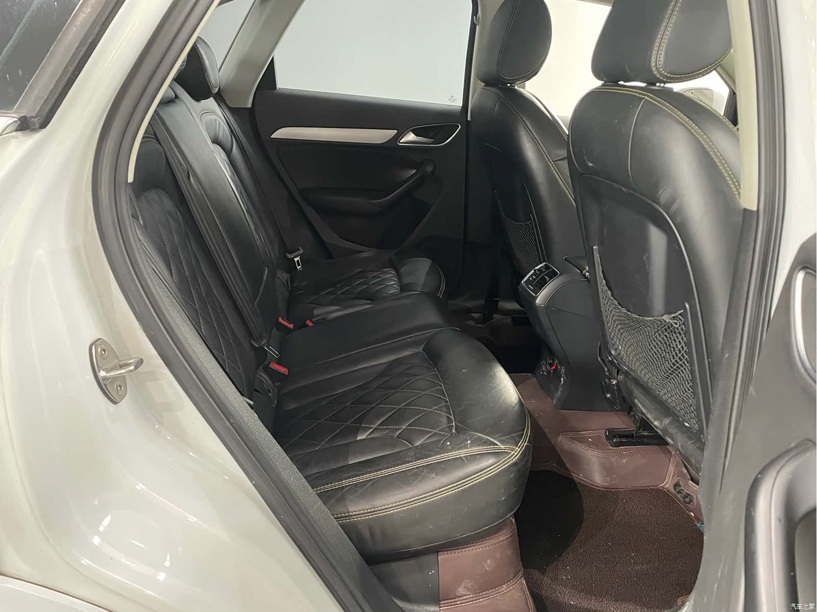 Audi Q3, 2017 11