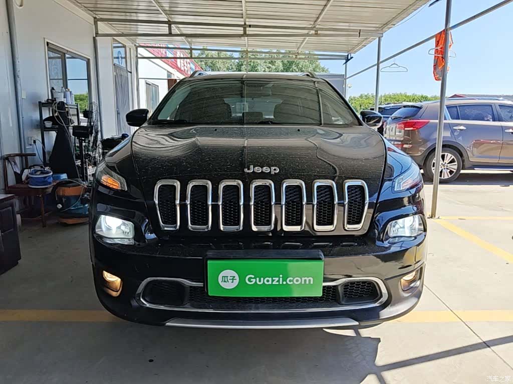 Jeep Cherokee, 2018 3