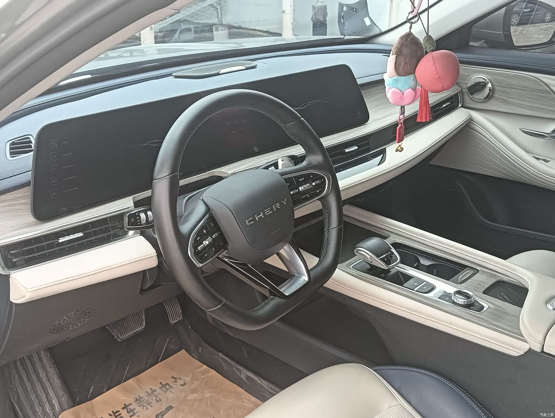 Chery Arrizo 8, 2022 все фото