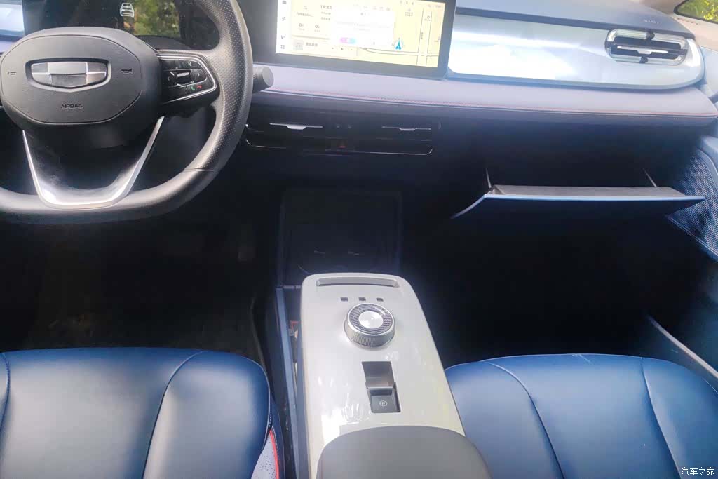 Geely E, 2022 16