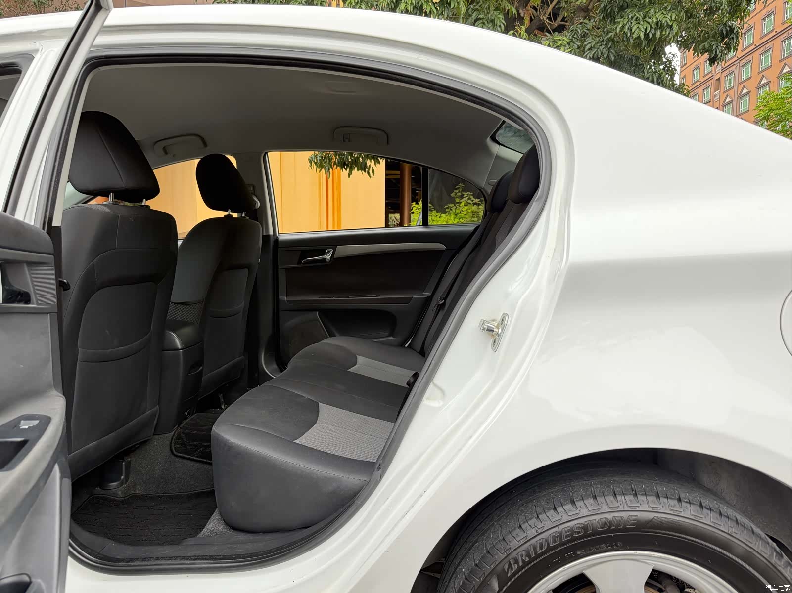 Roewe 350, 2014 7