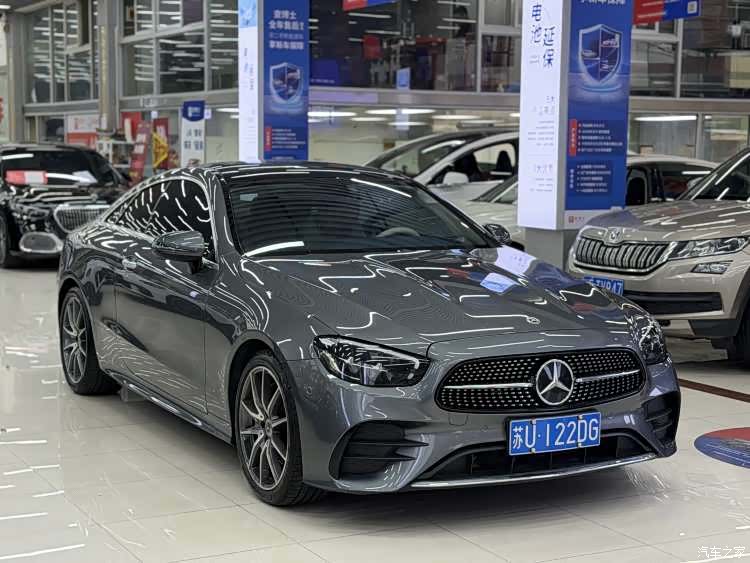 Mercedes-Benz E-Class, 2023 3