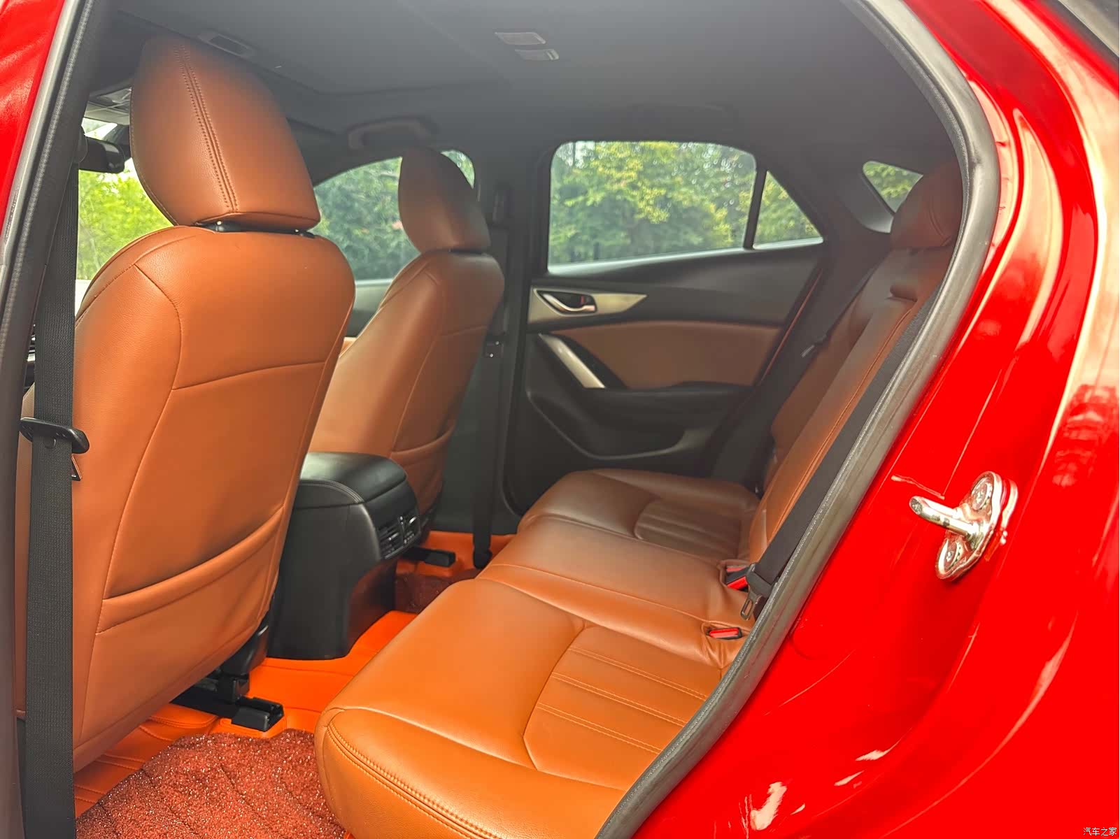 Mazda CX-4, 2019 12