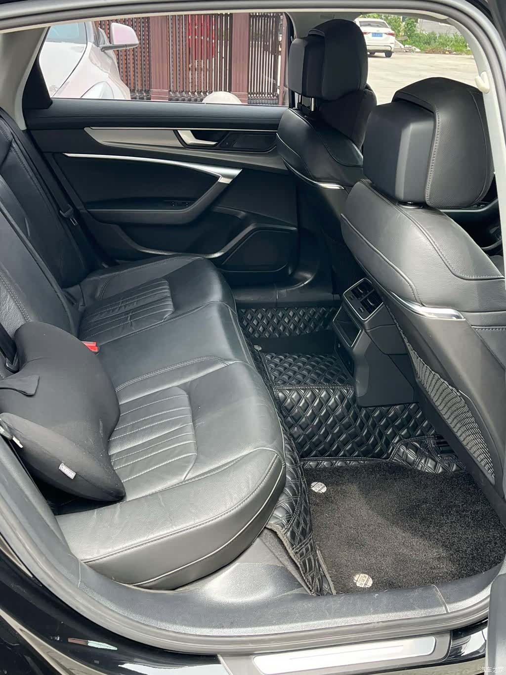 Audi A6L, 2021 4