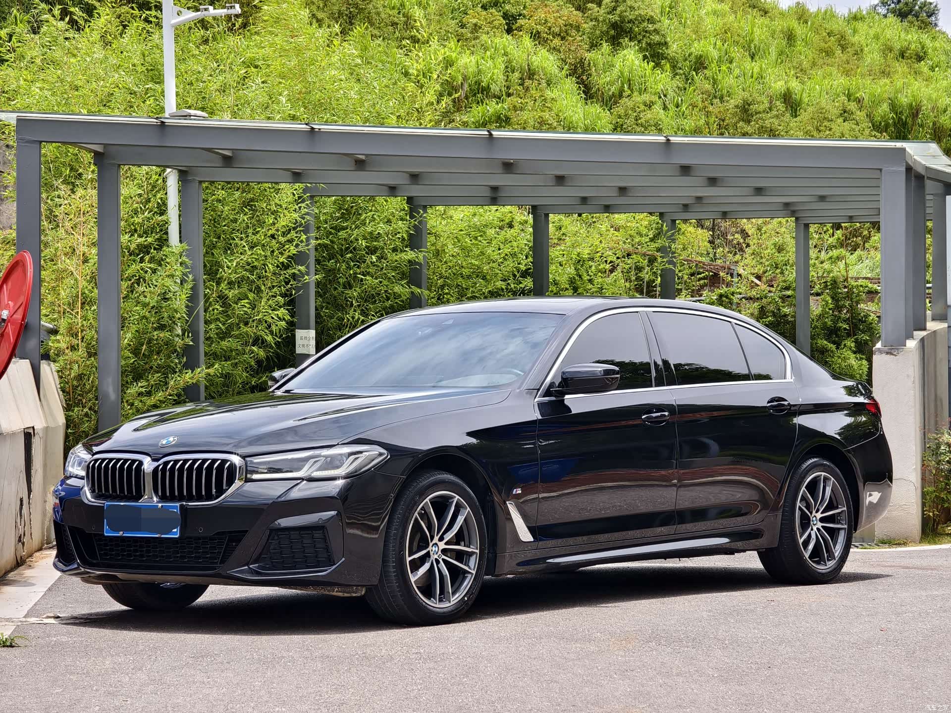 BMW 5 Series, 2021 1