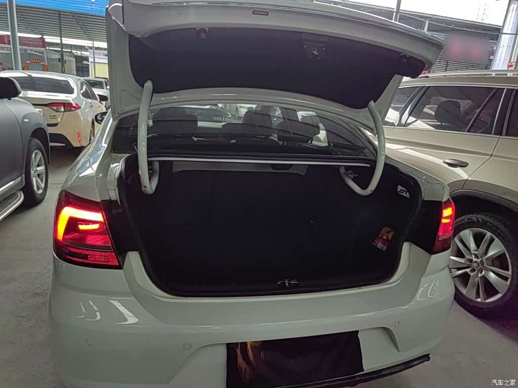 Volkswagen Bora, 2016 19