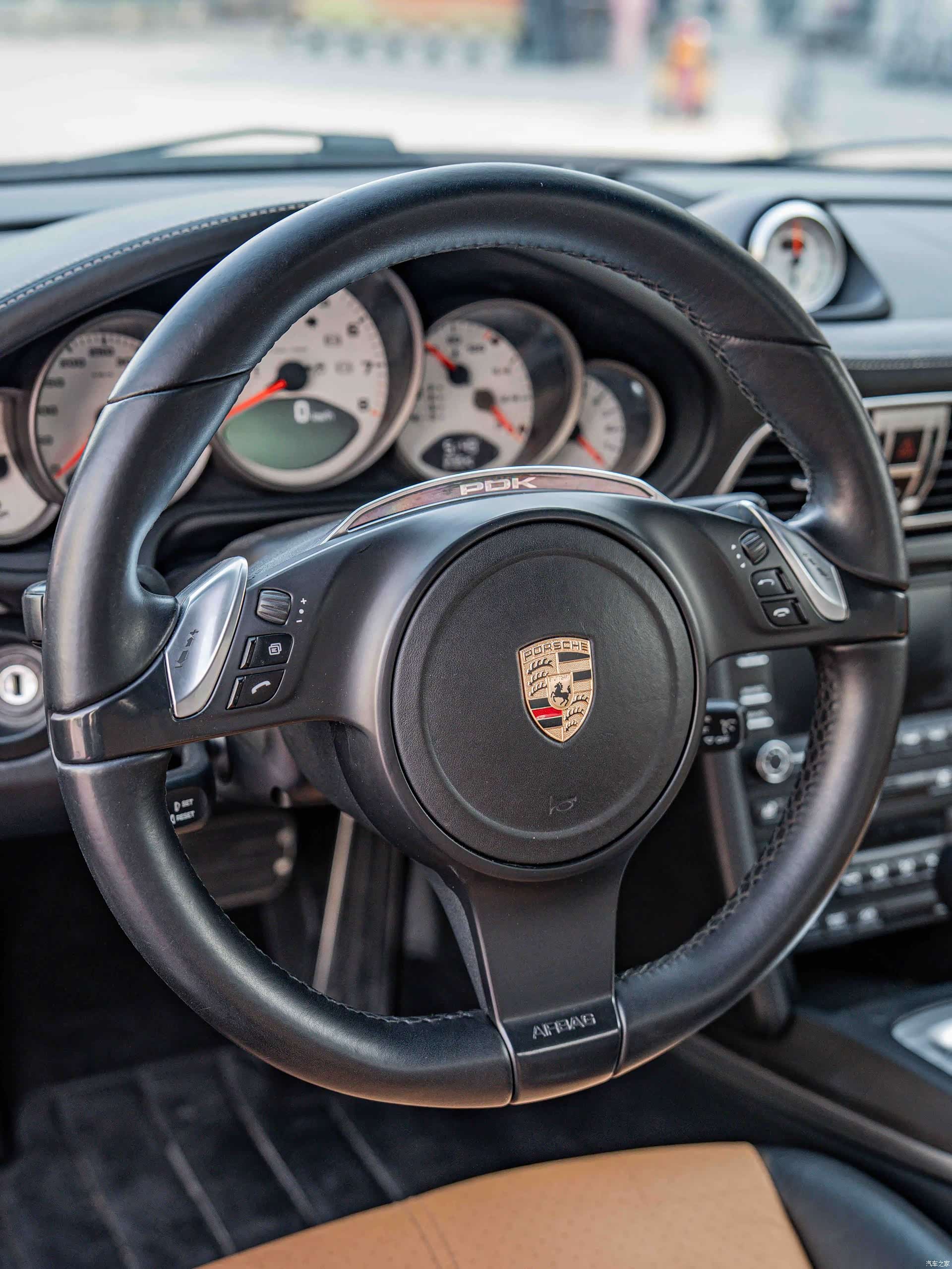 Porsche 911, 2011 13