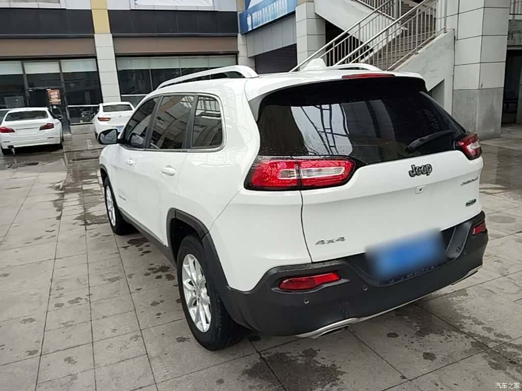 Jeep Cherokee, 2016 все фото