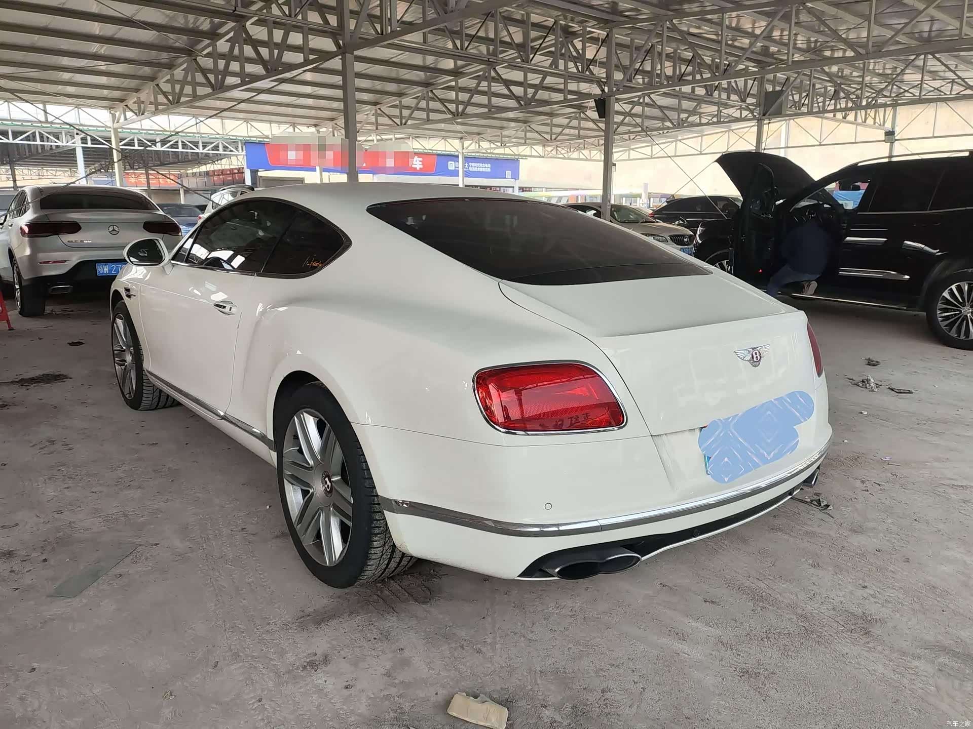 Bentley Continental GT, 2017 11
