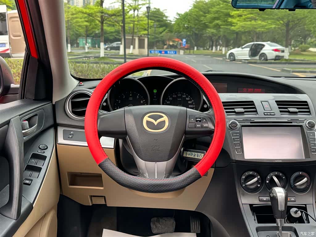 Mazda 3, 2012 7