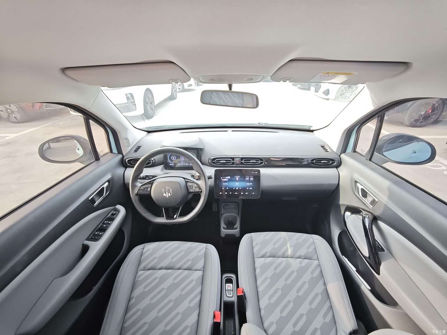 Leapmotor T03, 2025 14