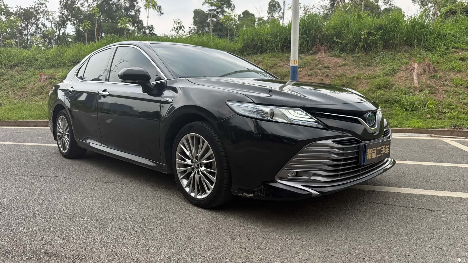 Toyota Camry, 2019 3
