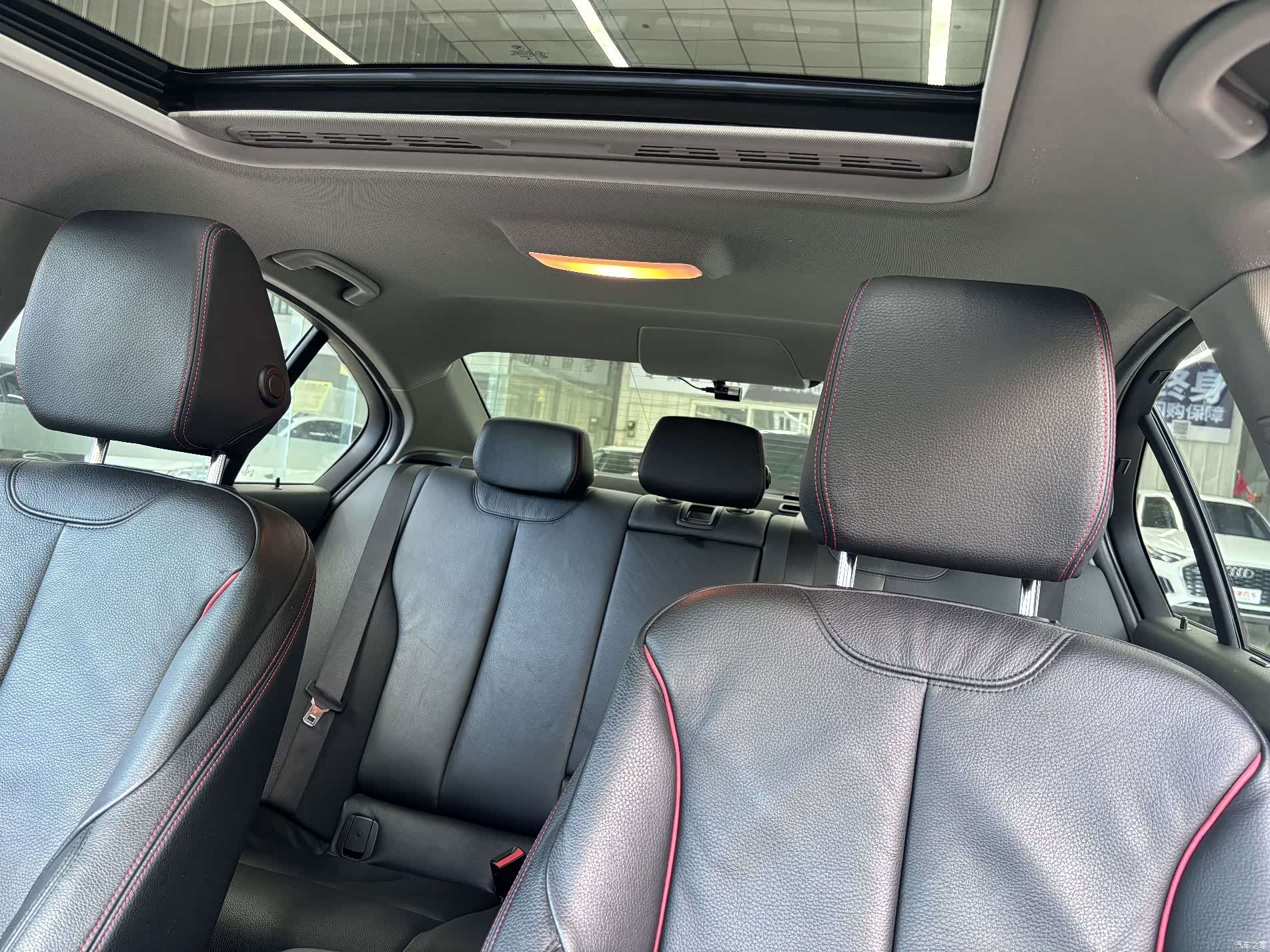 BMW 3 Series, 2012 16