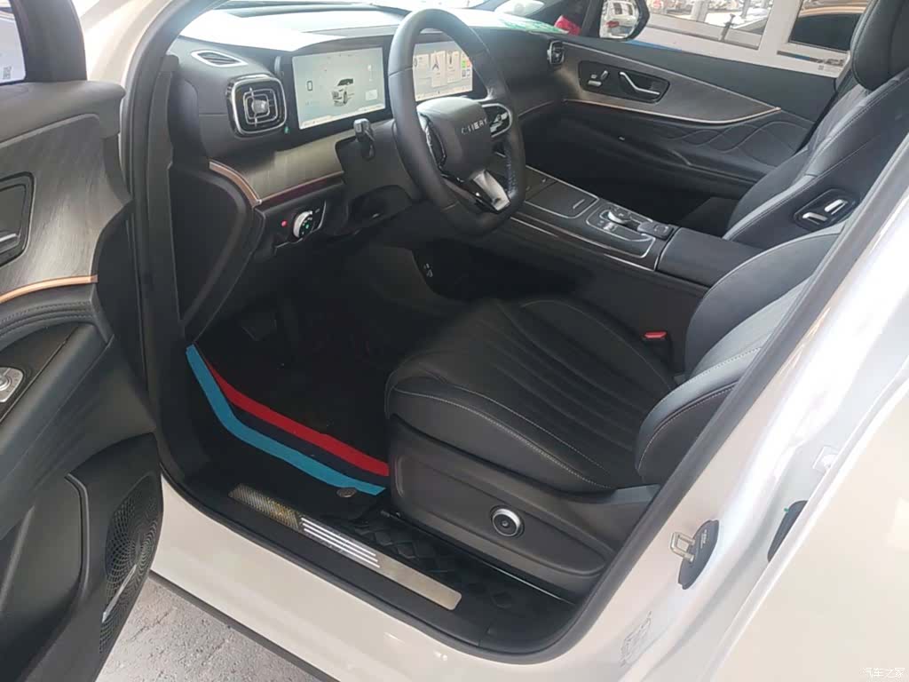Chery Tiggo 9, 2025 16