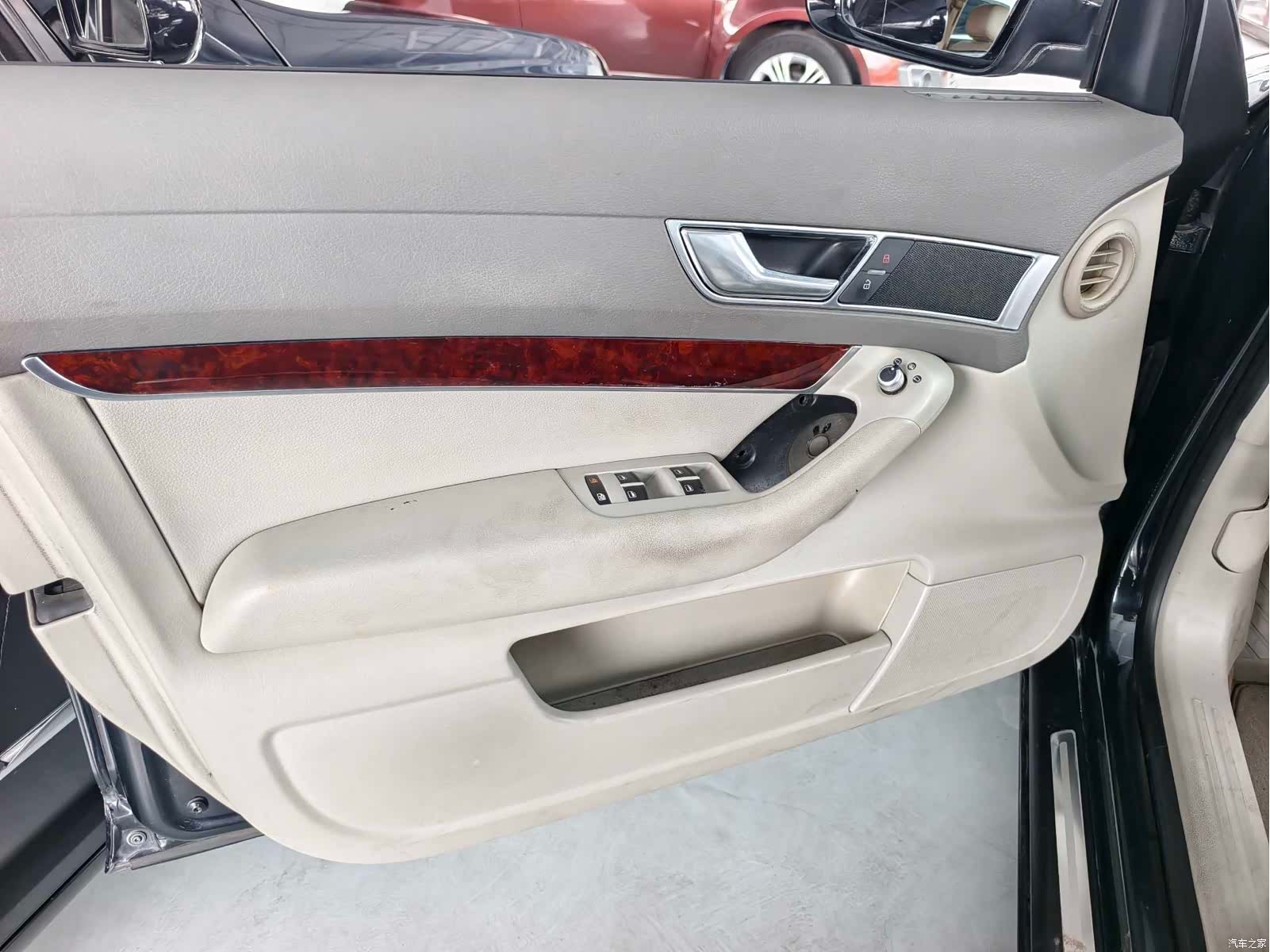 Audi A6L, 2011 7