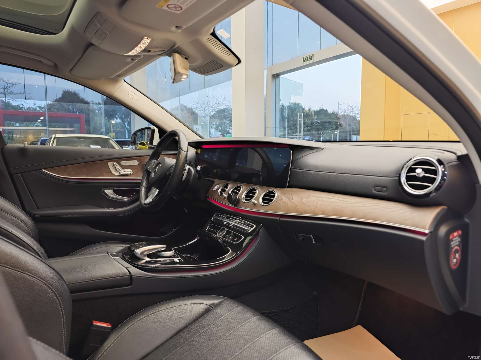 Mercedes-Benz E-Class, 2017 34