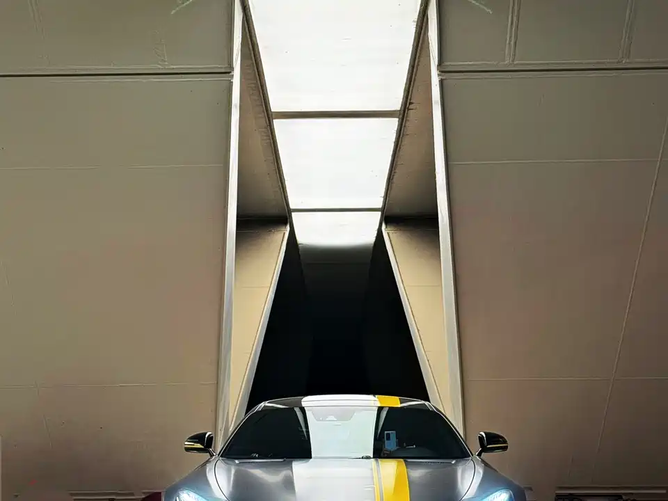Mercedes-Benz AMG GT Mercedes-Benz AMG GT