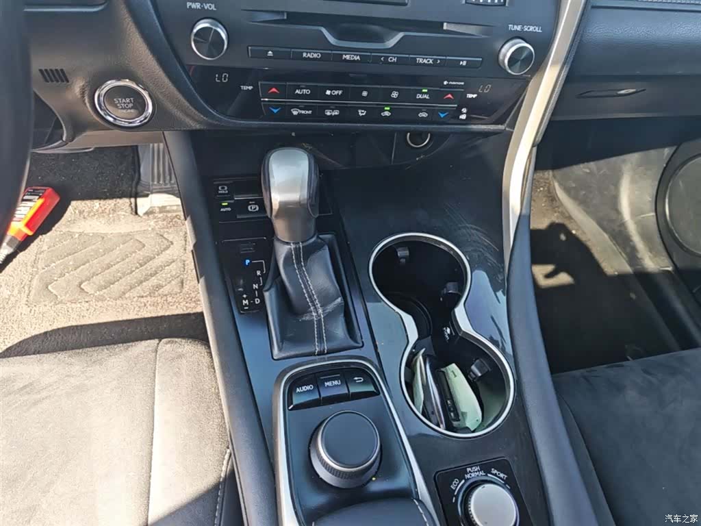 Lexus RX, 2018 14