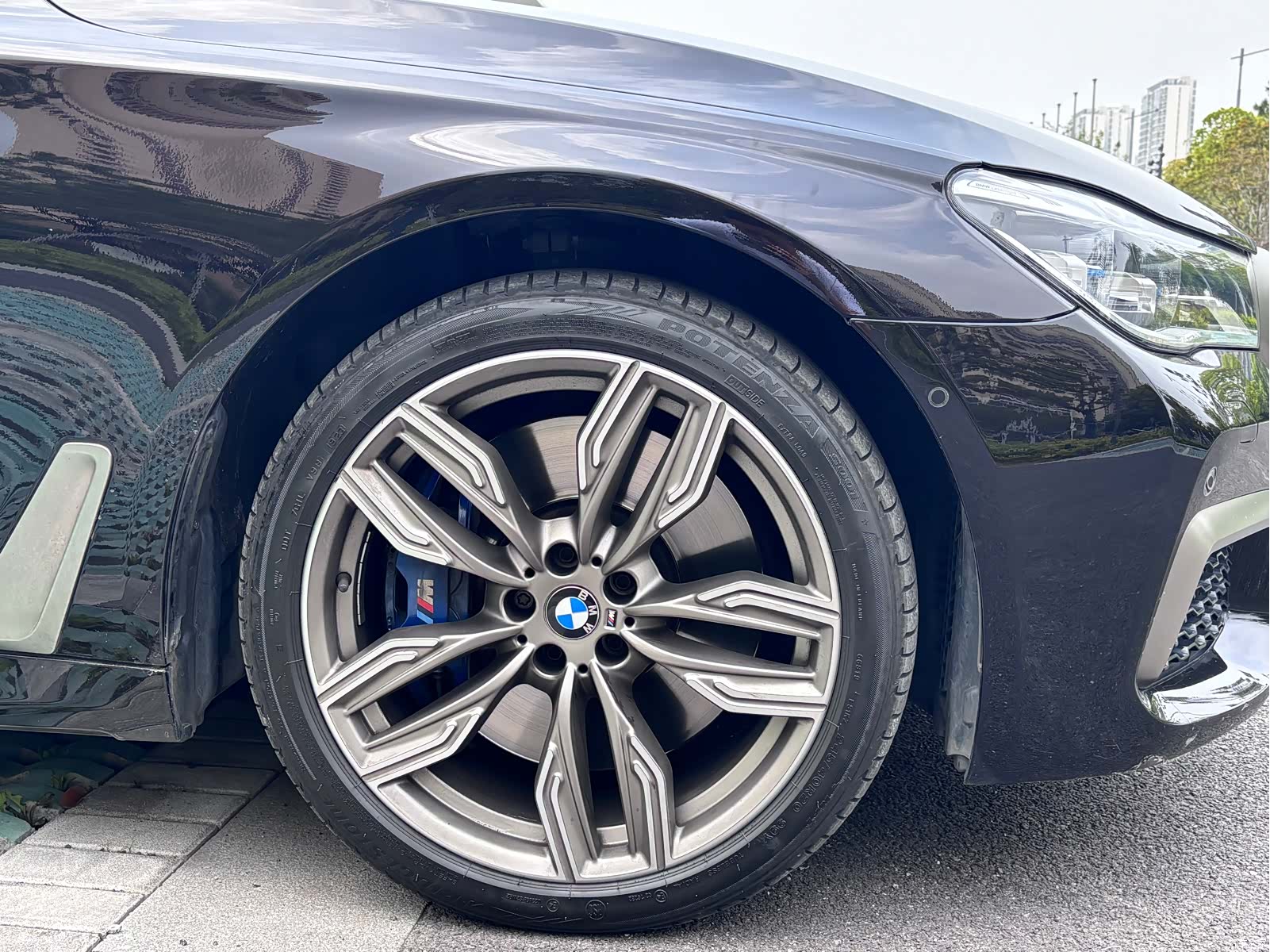 BMW 7 Series, 2019 все фото