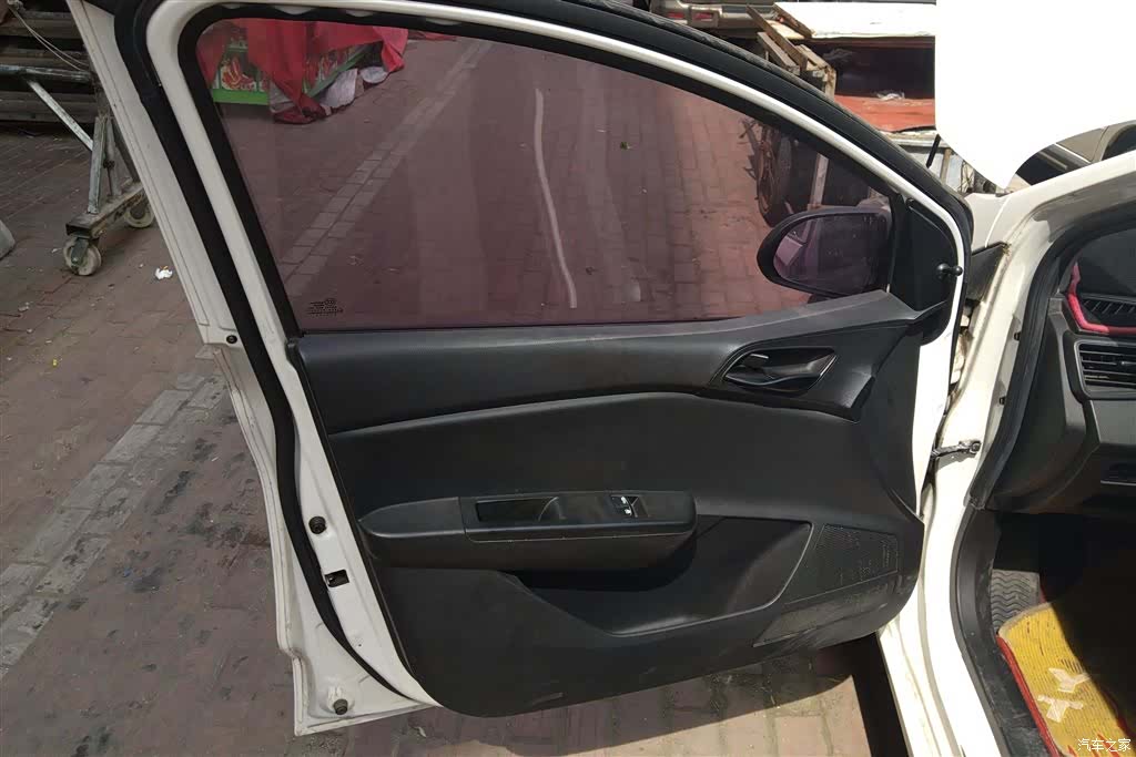 Wuling 310W, 2018 7