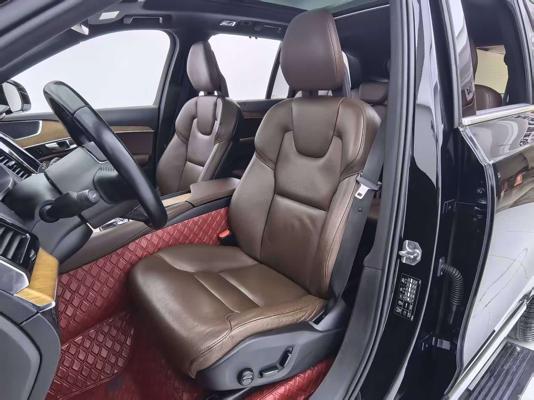 Volvo XC90, 2021 19