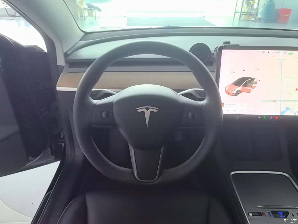 Tesla Model 3, 2021 11