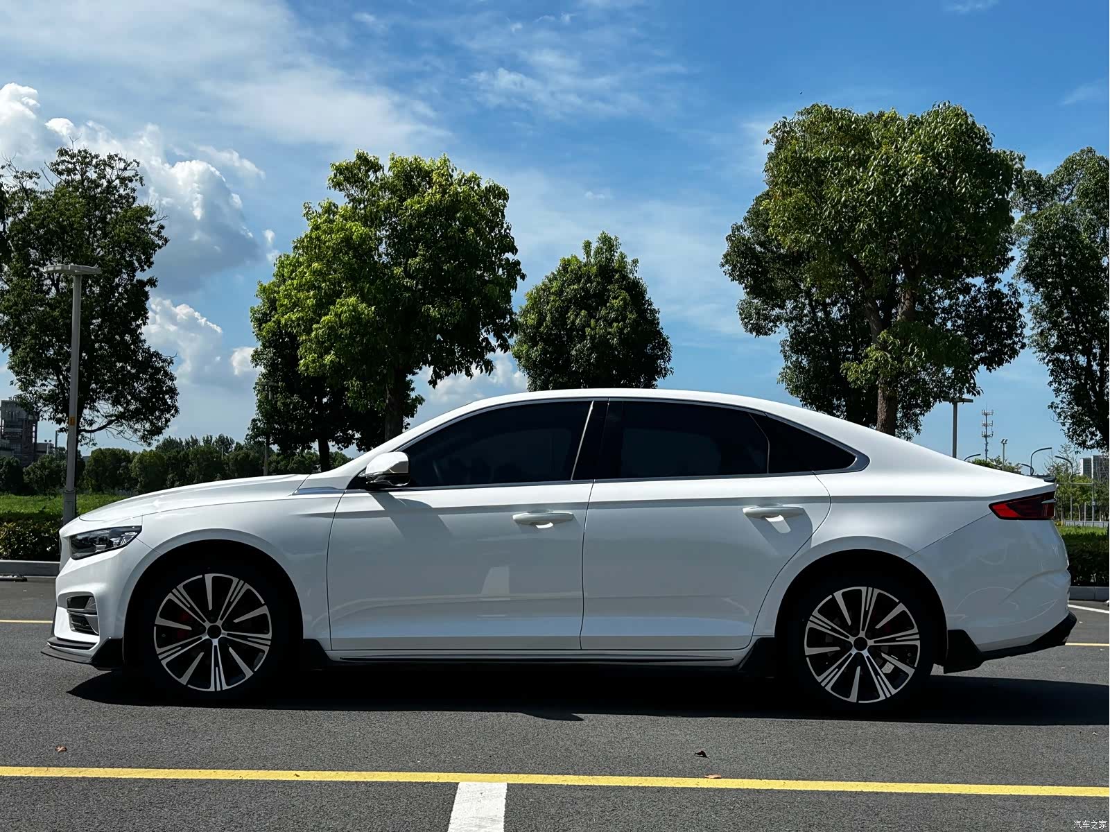 Geely Preface, 2025 4