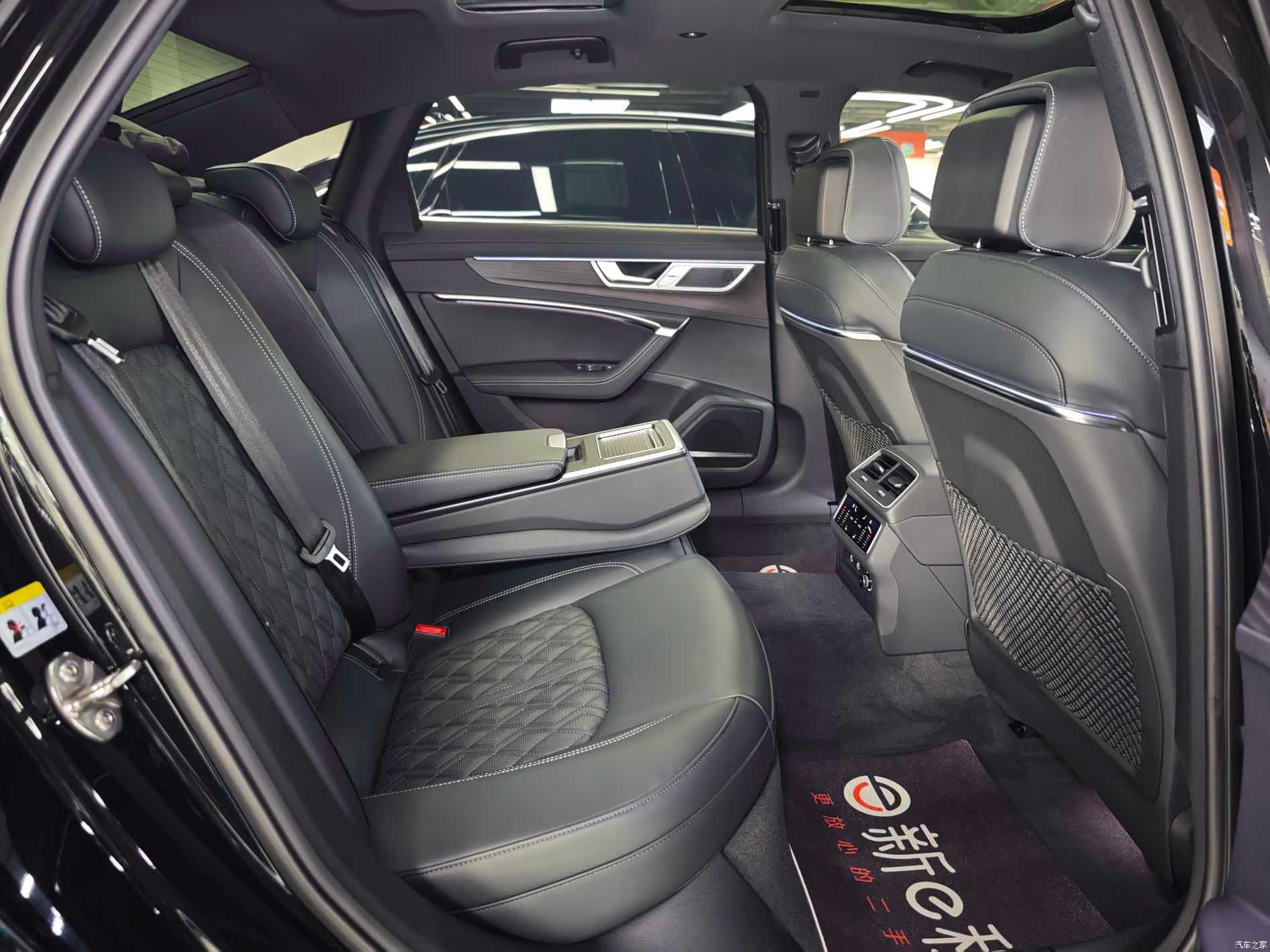 Audi A6L, 2025 10