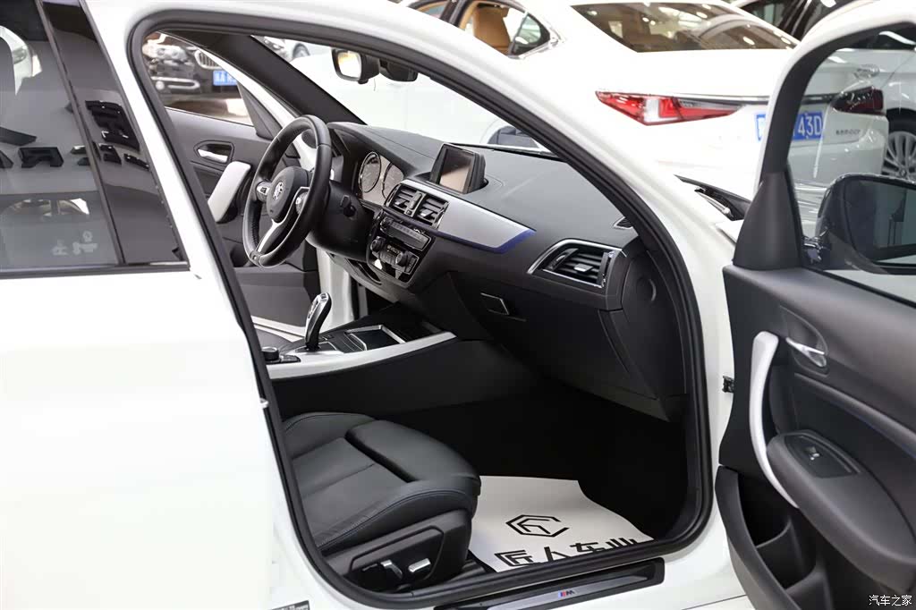 BMW 1 Series, 2019 17