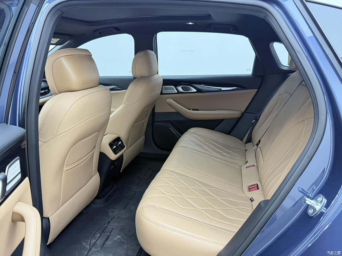 Geely A7, 2025 9