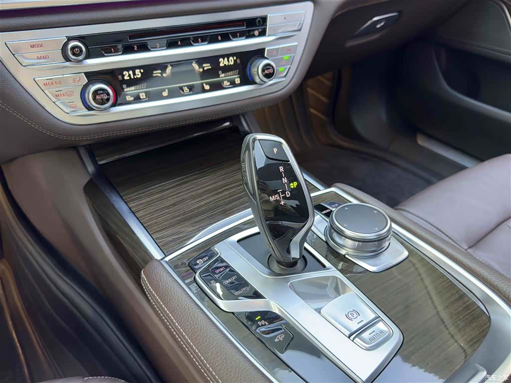BMW 7 Series, 2016 15