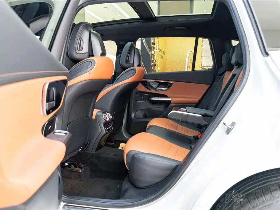 Mercedes-Benz GLC Mercedes-Benz GLC