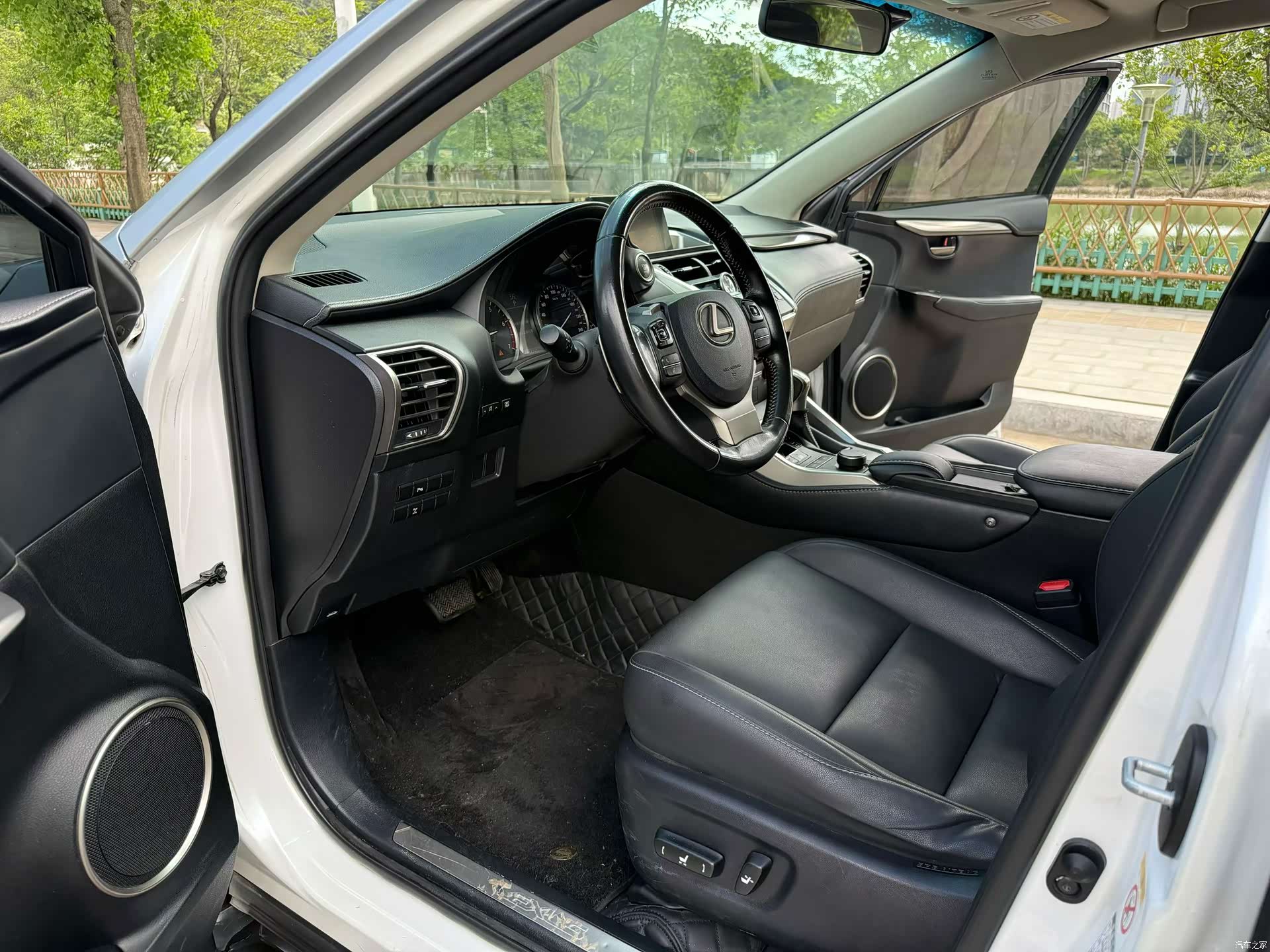 Lexus NX, 2016 6
