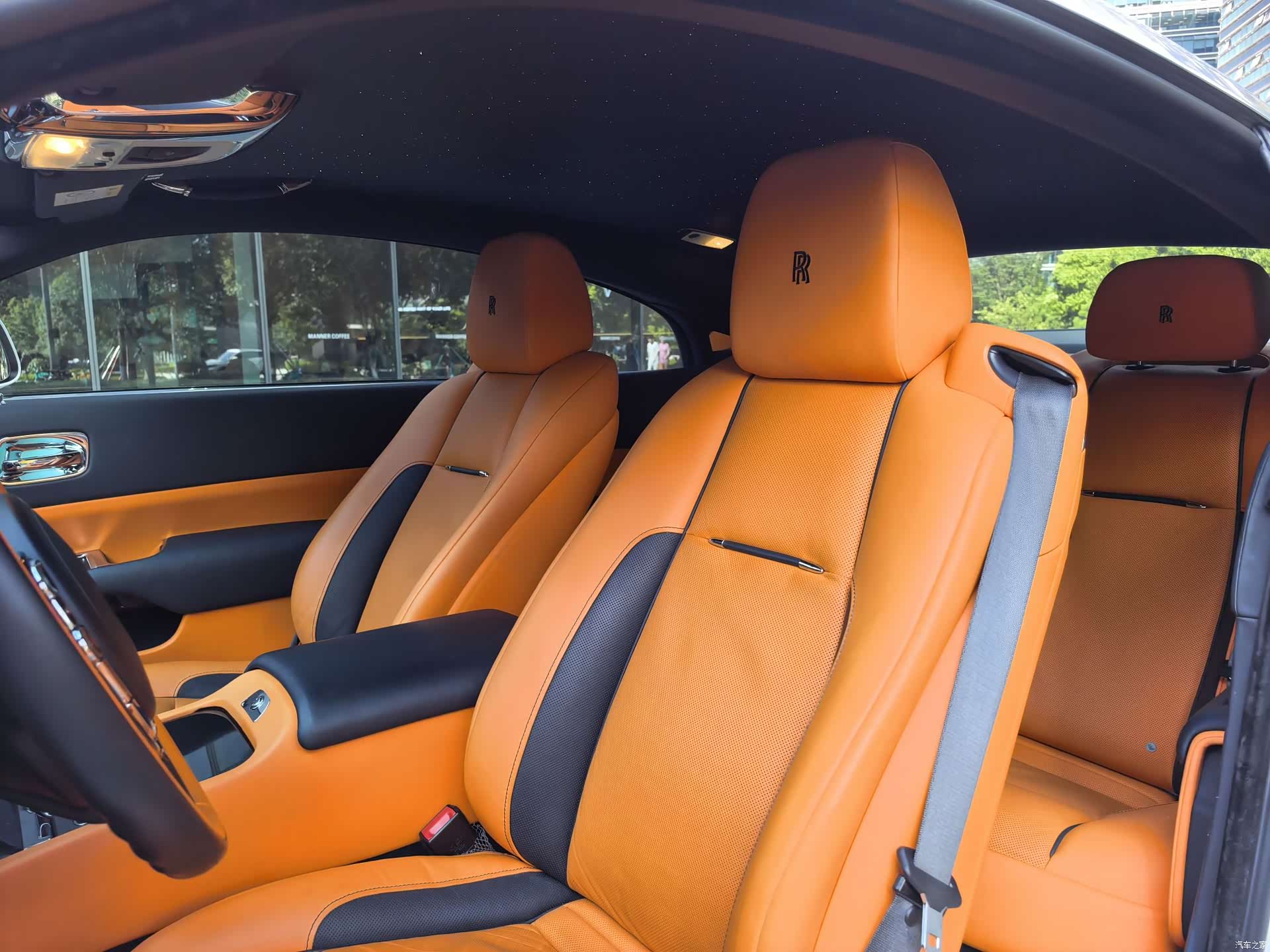 Rolls-Royce Wraith, 2022 7