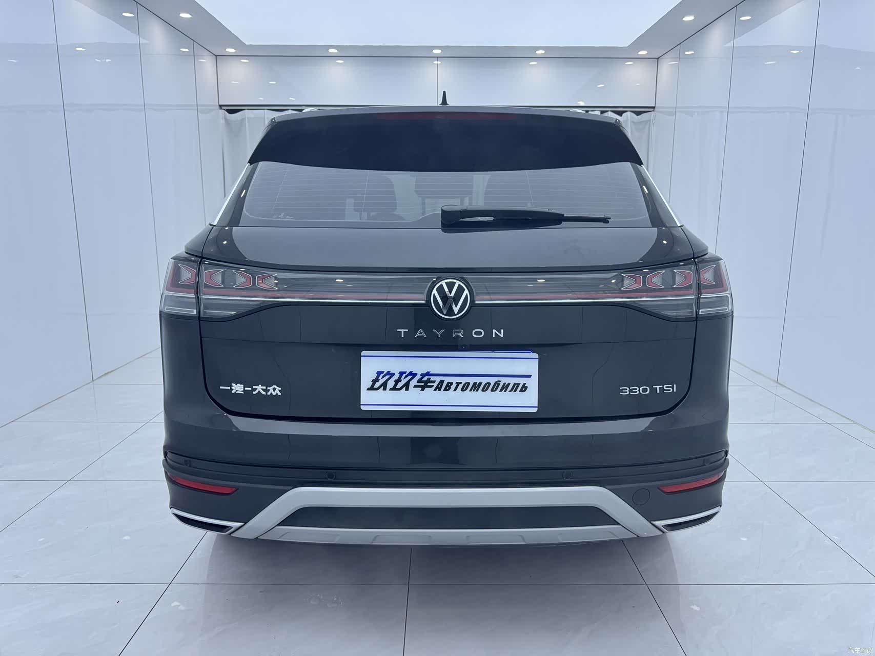 Volkswagen Tayron, 2023 все фото