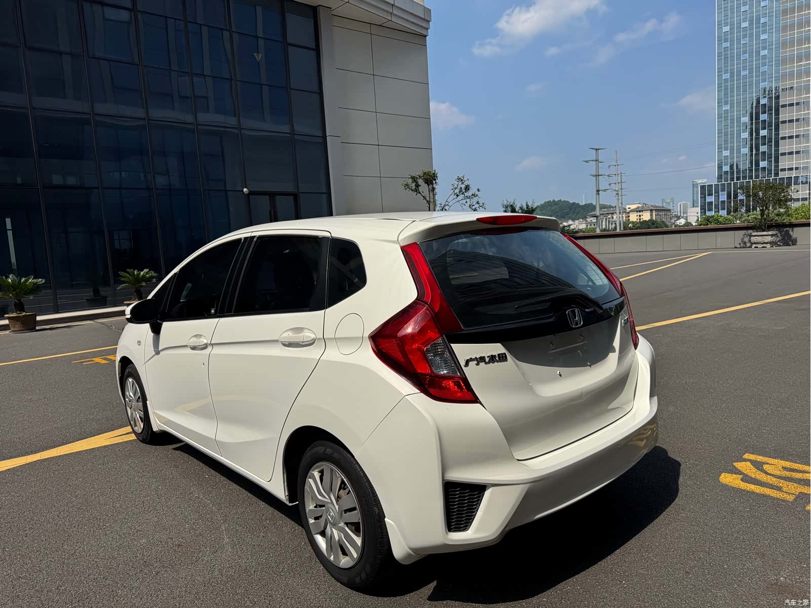 Honda Fit, 2016 6