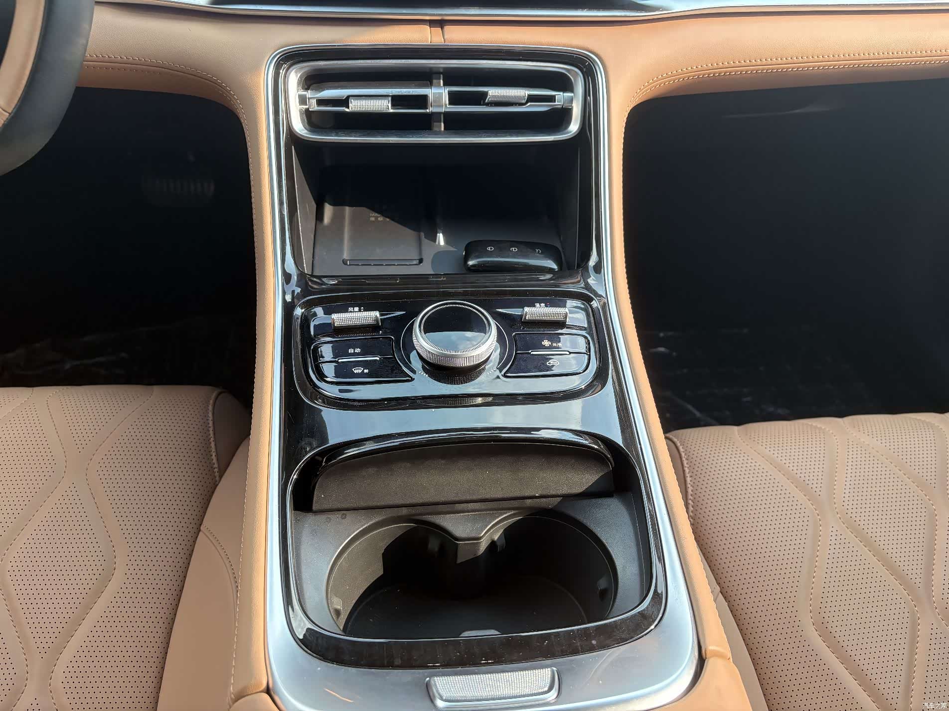 Geely A7, 2025 14