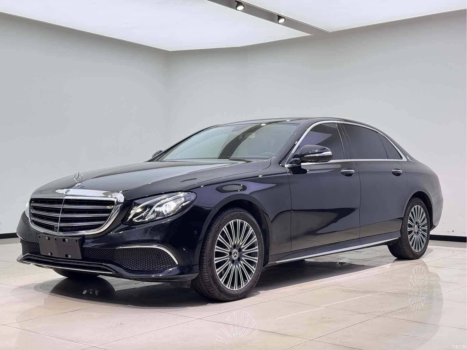 Mercedes-Benz E-Class, 2020 1