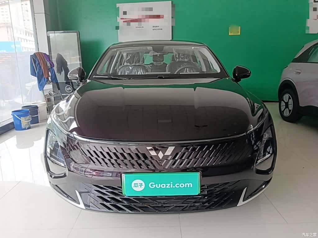 Wuling Starlight, 2025 3