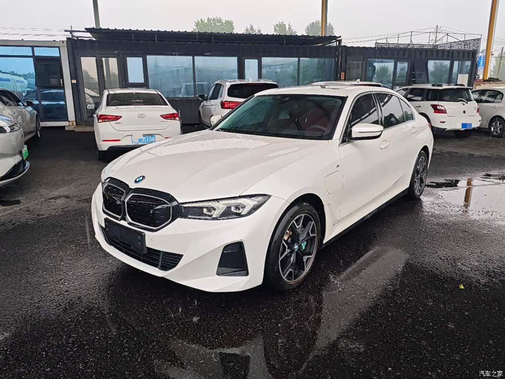BMW i3, 2024 1
