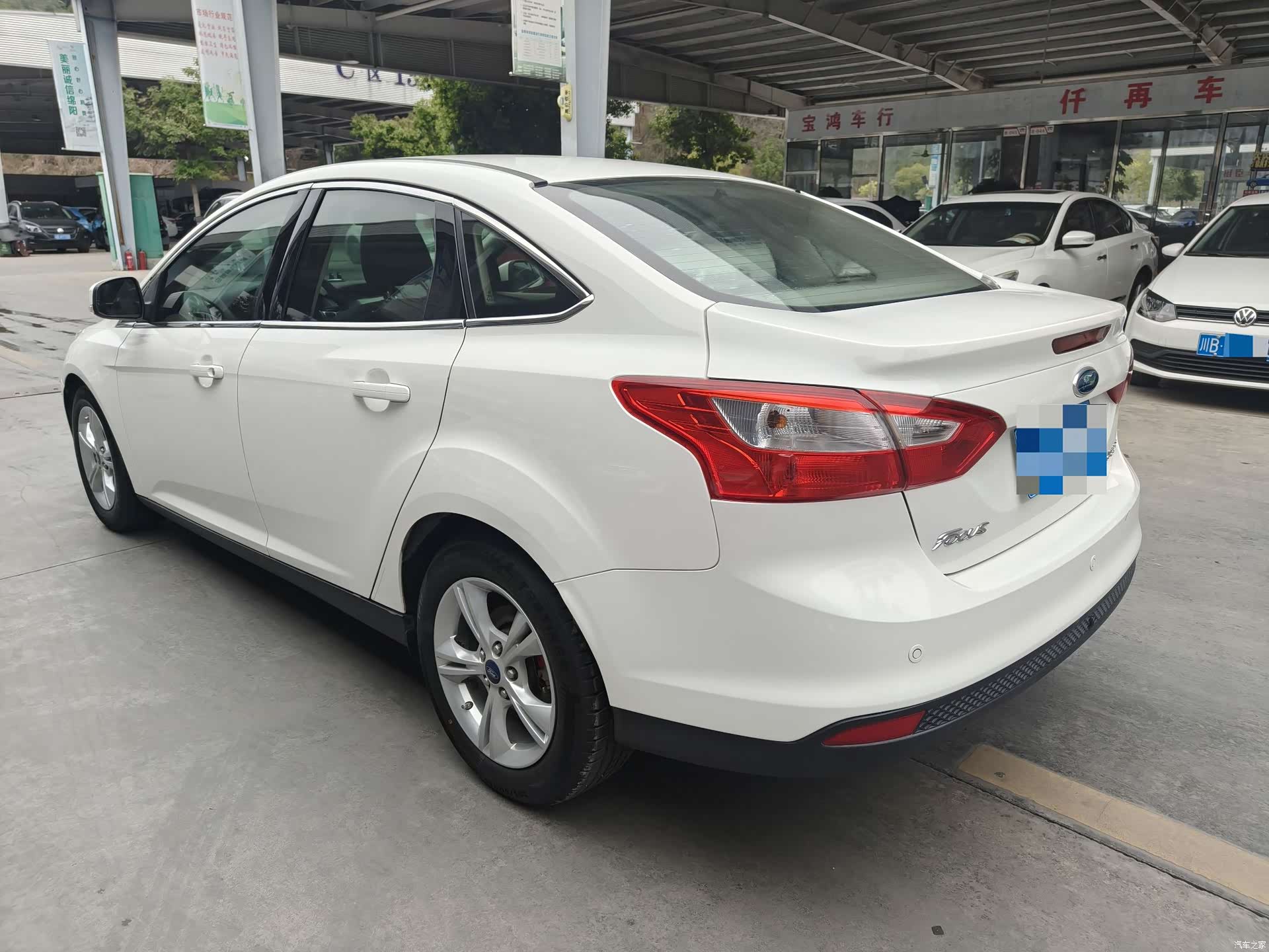 Ford Focus, 2013 все фото