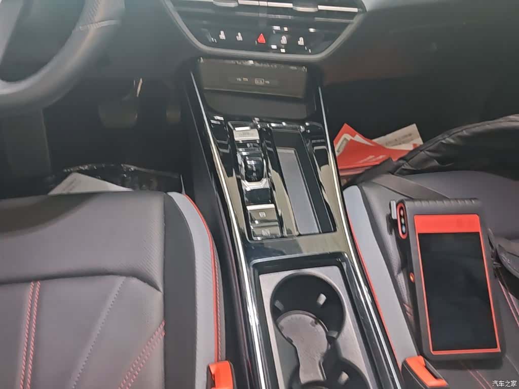 Volkswagen Lamando, 2022 14